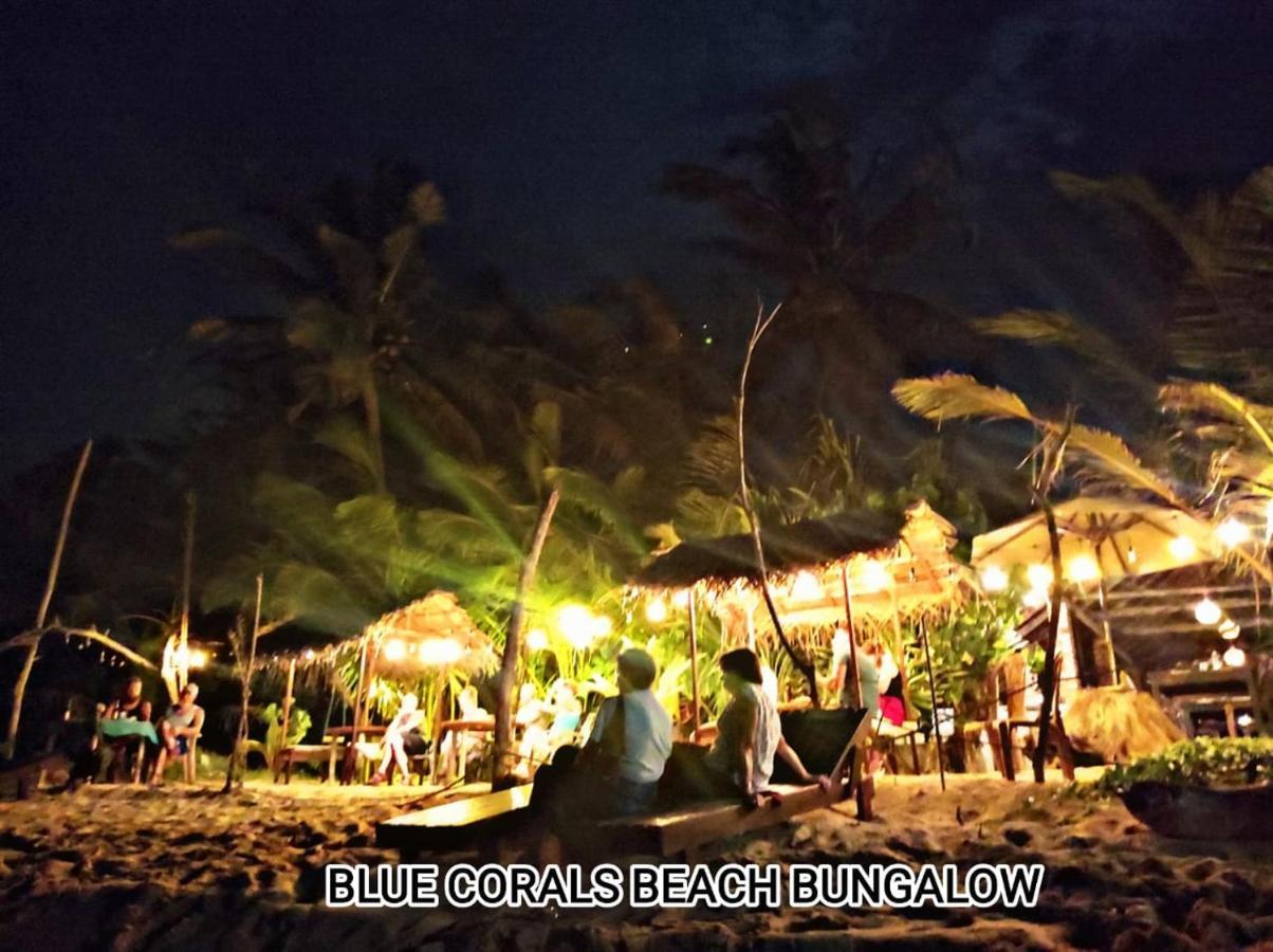 Blue Corals Beach Bungalow Матара Экстерьер фото